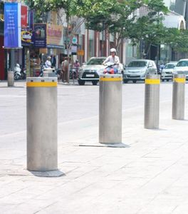 access control bollard / metal / retractable / automatic
