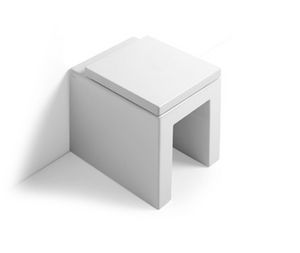 free-standing toilet / ceramic
