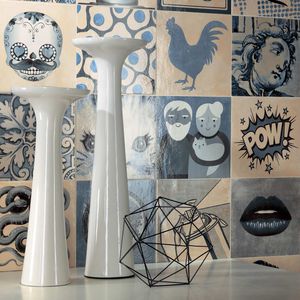wall tile / floor / porcelain stoneware / patterned