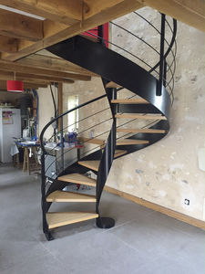 spiral staircase / circular / helical / oak steps
