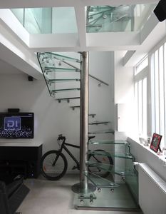 square spiral staircase / helical / stainless steel frame / glass frame