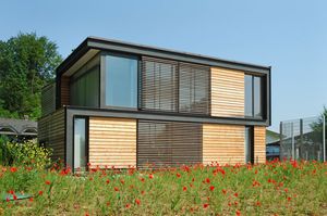 larch cladding / grooved / panel / wood look