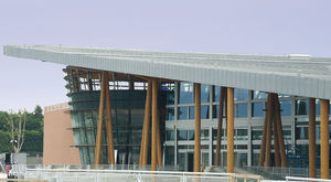 metal roof system / insulating panel