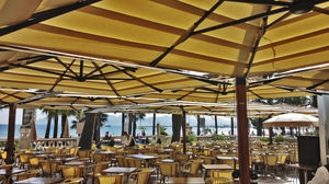 quadruple patio umbrella / commercial / iroko