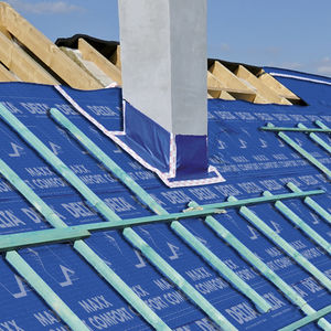 strip type waterproofing membrane / polyester / for roofs / with vapor barrier