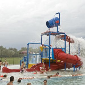 water park play structure / stainless steel