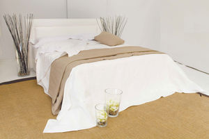 double bed / traditional / fabric / with upholstered headboard