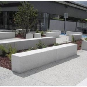 public bench / contemporary / concrete