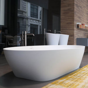 free-standing bathtub / oval / marble / plastic
