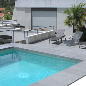 concrete swimming pool coping