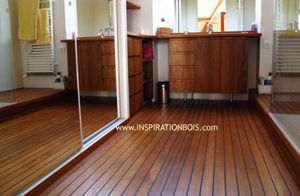solid parquet flooring / glued / oiled