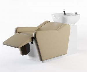 shampoo chair with footrest