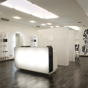 illuminated reception desk / laminate / Plexiglas® / for hairdressers