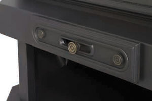 wood fireplace / traditional / closed hearth / built-in