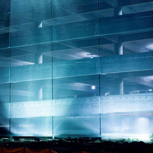 wire mesh solar shading / for facades / vertical