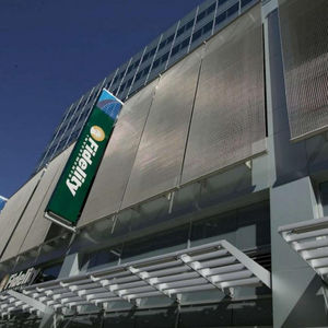 wire mesh solar shading / for facades / vertical