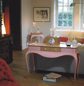 sideboard table / classic / wooden / with storage compartment