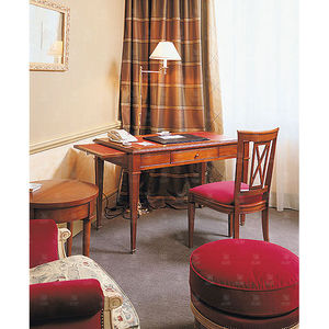 multimedia desk / wooden / classic / for hotels