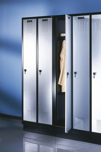 steel locker / for public buildings / for sports facilities / for industrial use