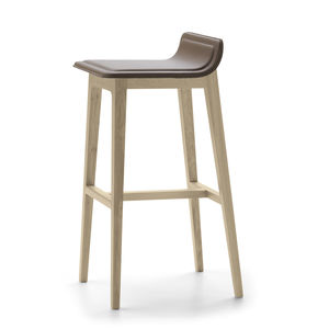 contemporary bar stool / oak / leather / fabric