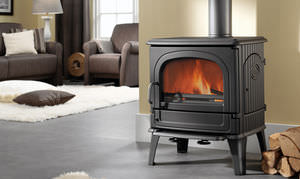 wood heating stove / traditional / cast iron
