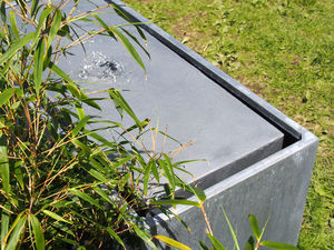 garden fountain / zinc / contemporary