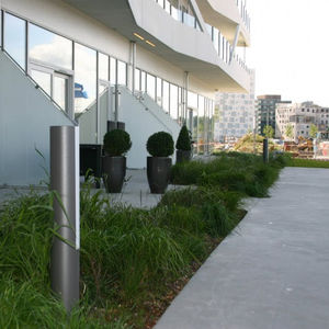 urban bollard light / contemporary / aluminum / LED