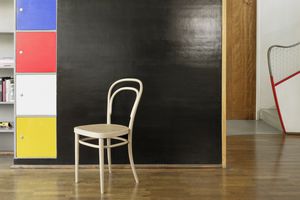 traditional chair / fabric / bentwood / leather