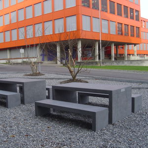 picnic table / rectangular / outdoor / contemporary