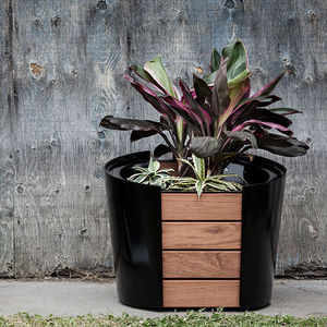 wooden planter / recycled plastic / for public areas / contemporary