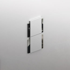 contemporary magazine rack / tertiary / lacquered steel