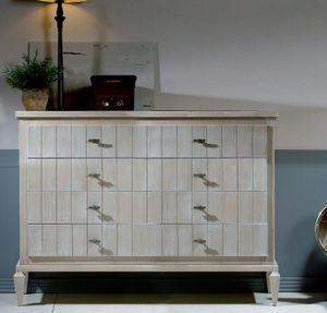 traditional chest of drawers / wooden / lacquered wood / white