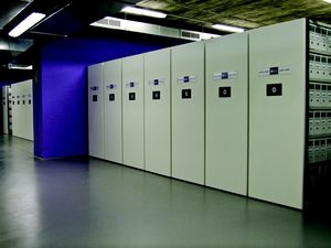 electric mobile shelving / archival / for offices / metal