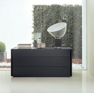 contemporary chest of drawers / wooden / lacquered wood / black