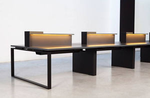 workstation desk / wooden / contemporary / commercial