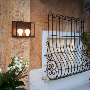 traditional wall light / painted metal / Murano glass / LED