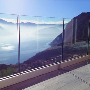 glass balustrade / aluminum / panel / for patios