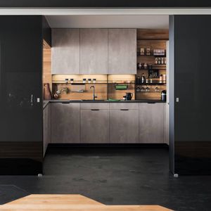 contemporary kitchen / oak / lacquered wood / metal