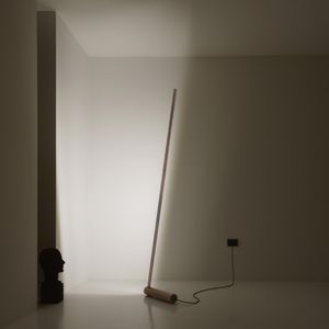 floor-standing lamp / minimalist design / brass / iron