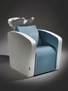 shampoo chair with footrest