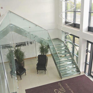 quarter-turn staircase / stainless steel frame / glass steps / without risers