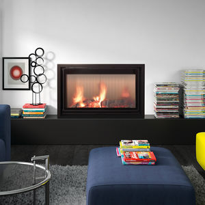 wood-burning fireplace / contemporary / closed hearth / built-in
