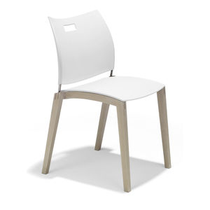 contemporary visitor chair / beech / oak / plastic
