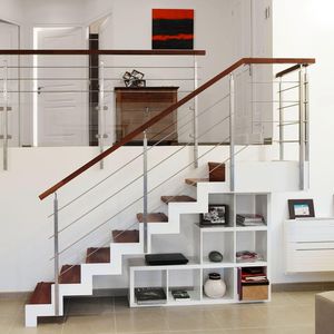 straight staircase / metal frame / wooden steps / without risers