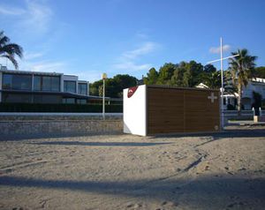 commercial kiosk / steel