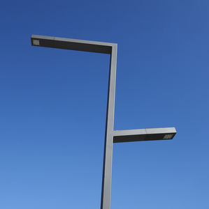 urban lamppost / contemporary / metal / LED