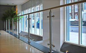indoor railing / stainless steel / glass / steel