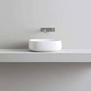 countertop washbasin / round / ceramic / contemporary