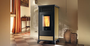 pellet heating stove / wood pellet / traditional / cast iron