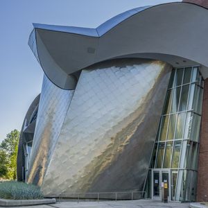 stainless steel cladding / reflective / satin / panel